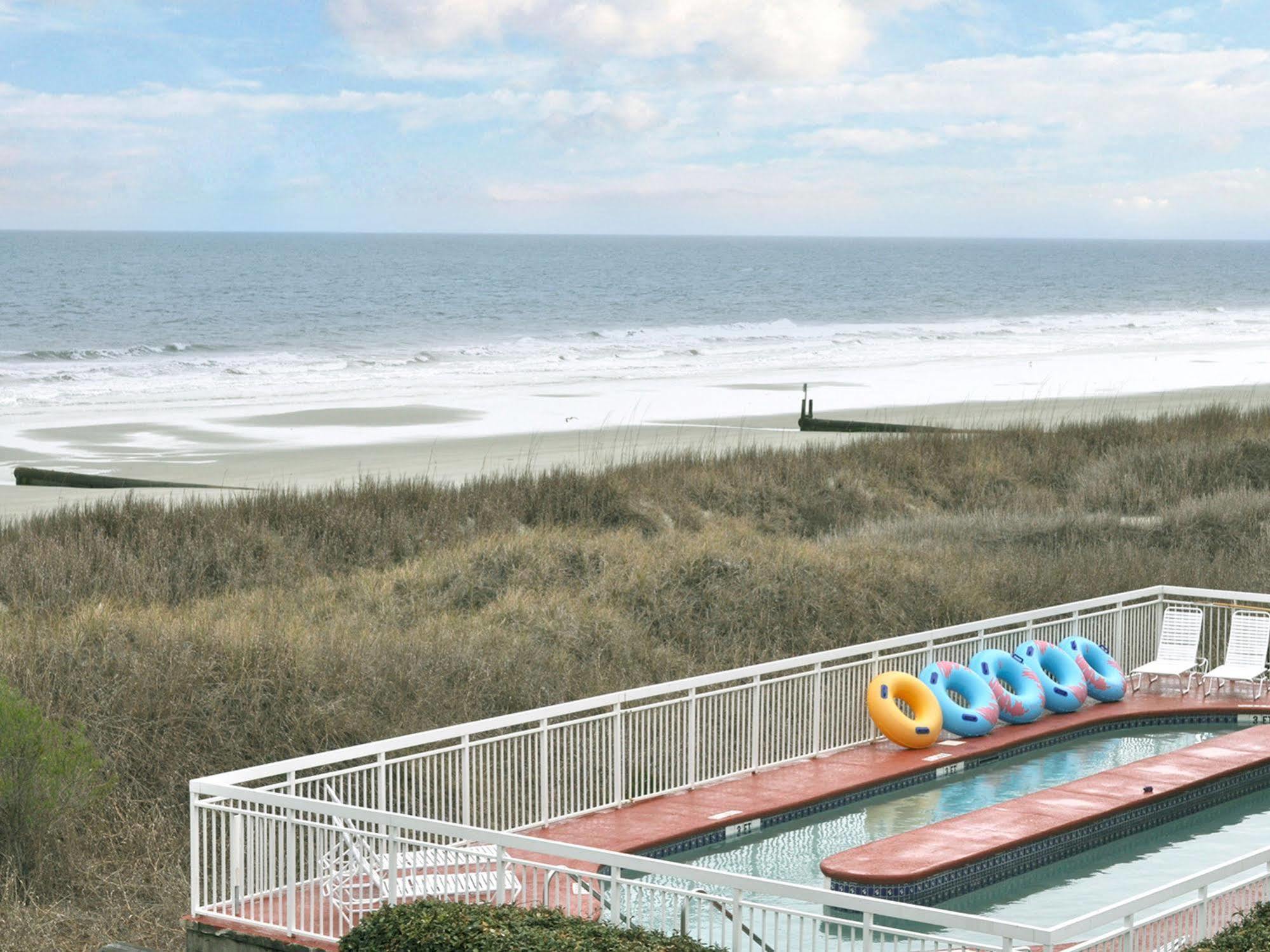 Castaway Beach Inn & Swim Up Bar North Myrtle Beach Exteriör bild